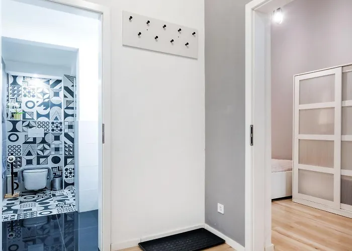 Walk To Opera House - 3br Live In Designer *
