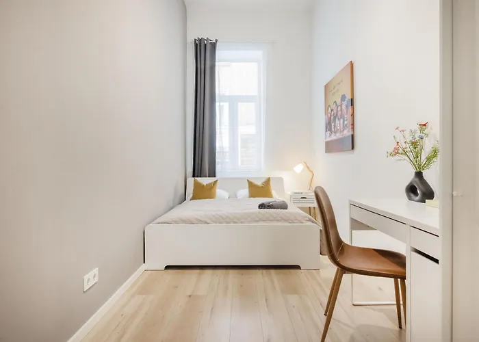 Walk To Opera House - 3br Live In Designer Lejlighed