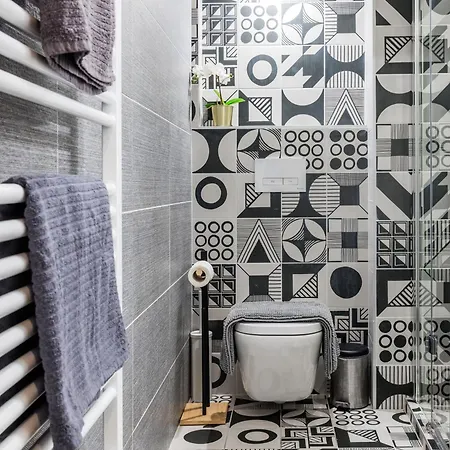 Walk To Opera House - 3br Live In Designer *