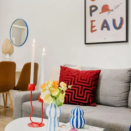 Walk To Opera House - 3br Live In Designer Apartamento Budapeste