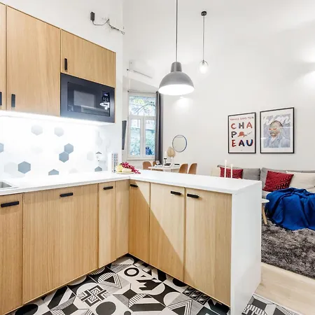 Appartement Walk To Opera House - 3br Live In Designer Budapest